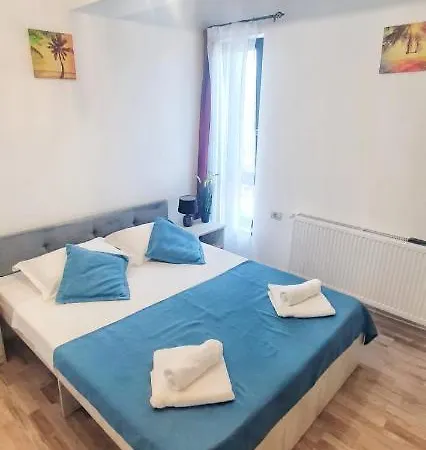 Apartament Robert 150m De Plaja Apartmán Eforie Nord