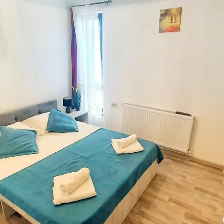Apartament Robert 150m De Plaja Apartmán Eforie Nord